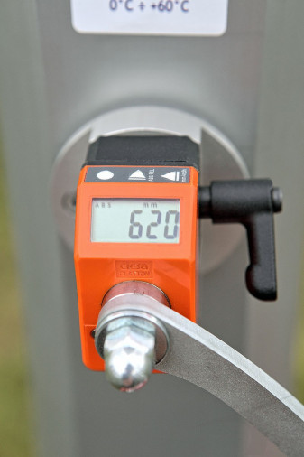 Стойка для прыжков с шестом соревновательная STT15-65