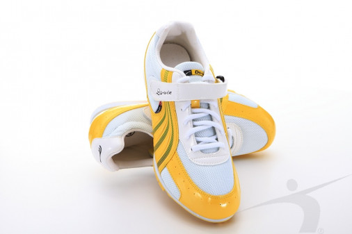 Шиповки для тройного прыжка и прыжков с шестом