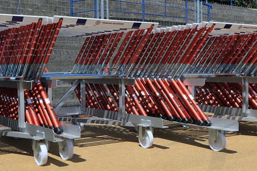 Візок для перевезення змагальних бар'єрів HC-23