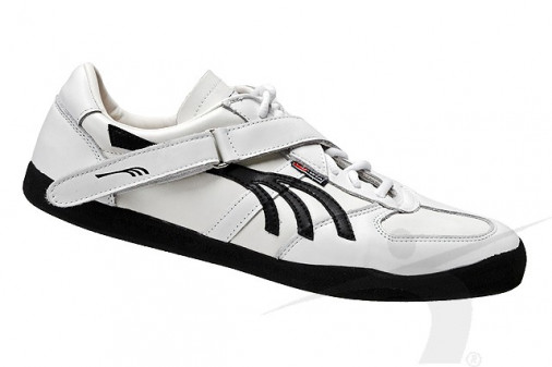 Обувь для метания