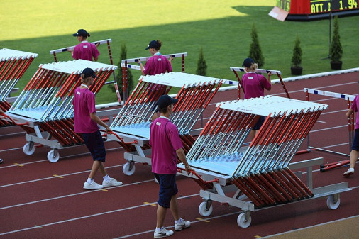 Візок для перевезення змагальних бар'єрів HC-23