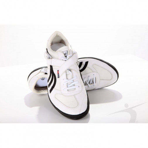 Обувь для метания