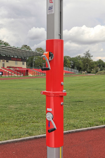 Стойка для прыжков с шестом соревновательная STT15-65F