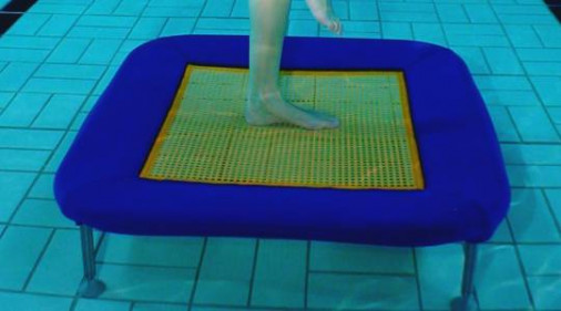 Подводный батут Eurotramp