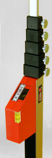 Устройство измерения высоты размещения планки