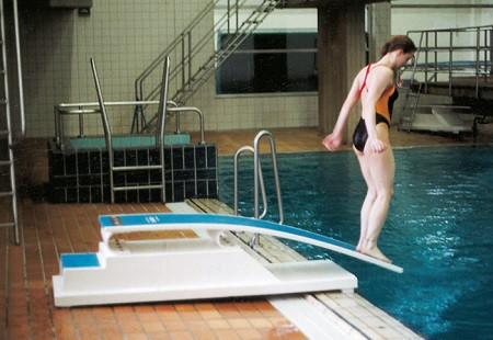 Мобильный трамплин с доской 250 см